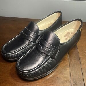 SAS Classic Slip On Comfort Loafer Shoes Size 8.5 New